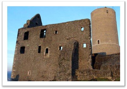 Merenberger Bau auf der Burg Gleiberg Merenberger Bau auf der Burg Gleiberg